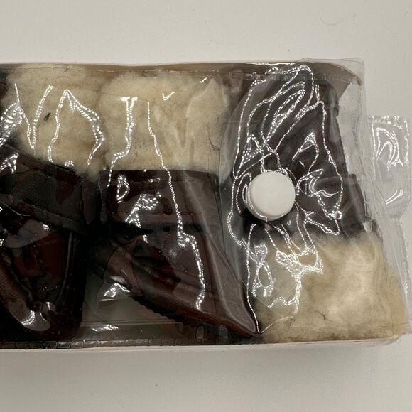 Wag-A-Tude X-Small Dog Shoes NEW in Package - Picture 2 of 5